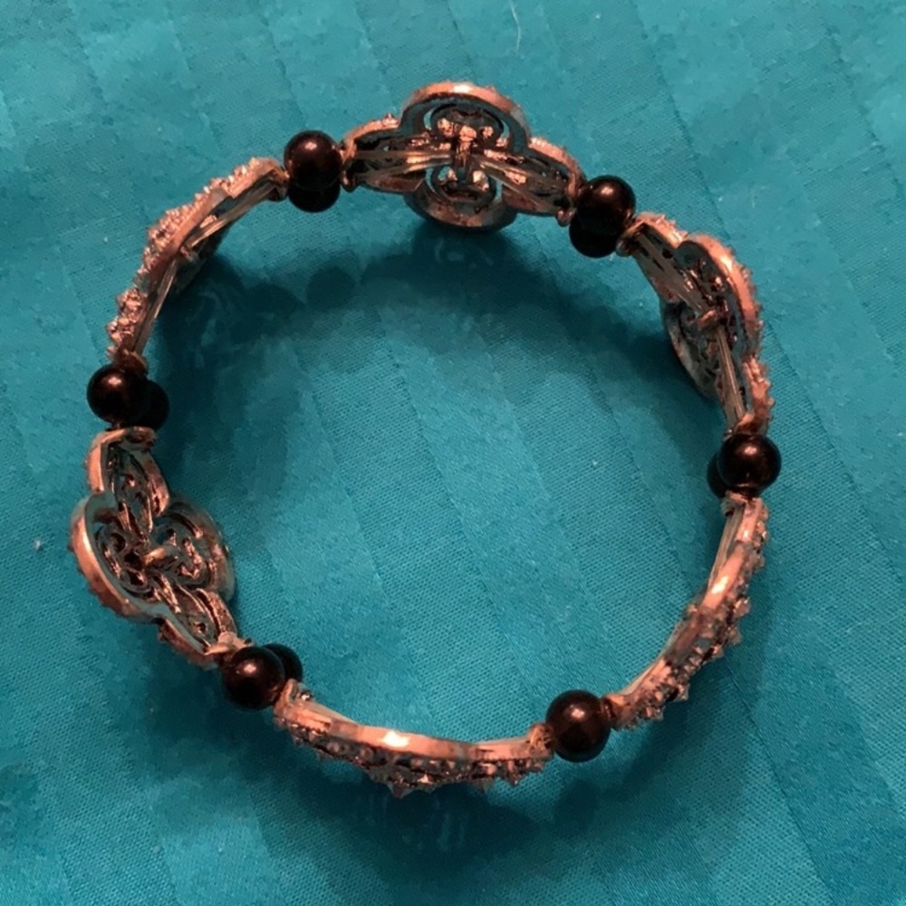 Stylish Bracelet bundle - Picture 14 of 16